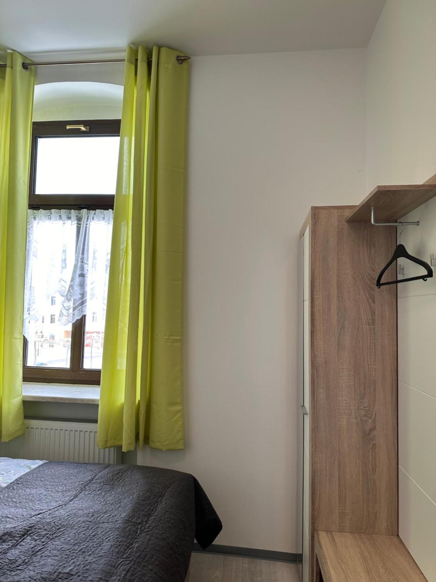 Kleinzimmer Am Markt Oelsnitz  Exteriér fotografie
